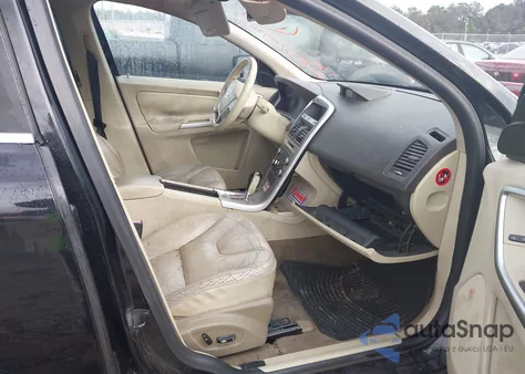 2011 Volvo Xc60 3.2/3.2 R-Design из США, поврежденный, VIN YV4952DLXB2159279